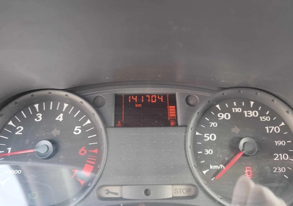 Renault Clio cena 11000 przebieg: 141704, rok produkcji 2010 z Gniezno małe 92